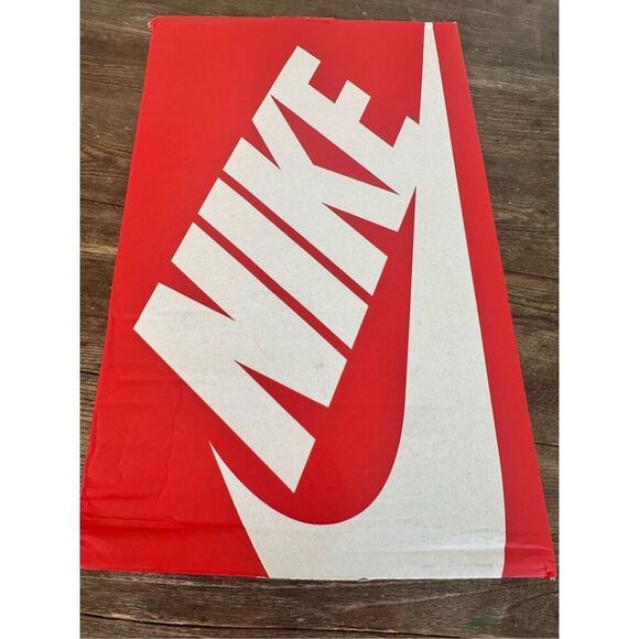 Nike Air Max Nuaxis, New in box, size 8.5 Men’s/ 10 women’s - Picture 8 of 8